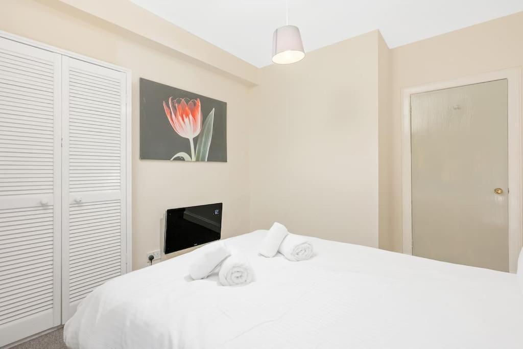 Two Bedroom Apartment-Central Edinburgh-Old Town-Licensed Exterior foto