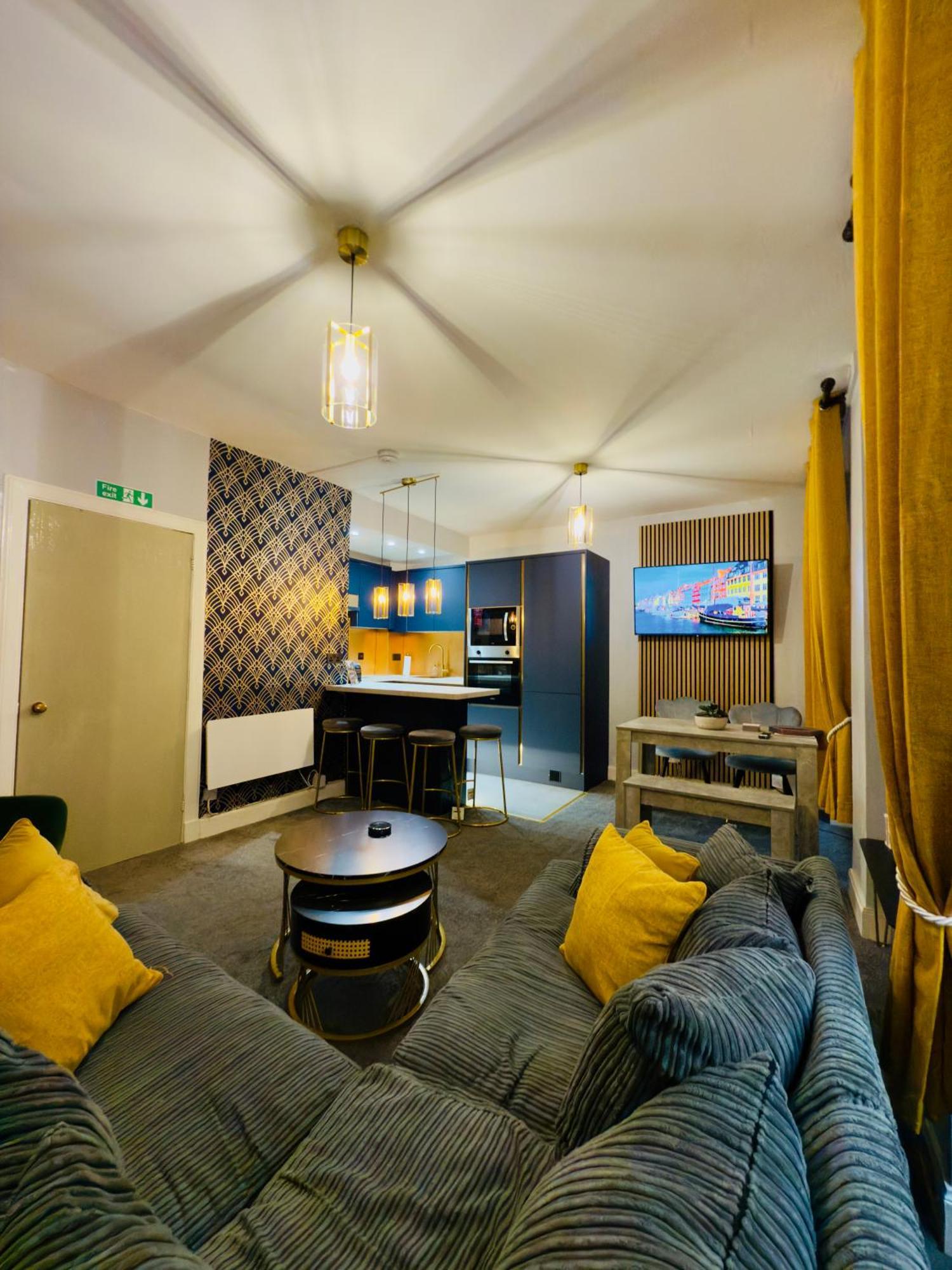 Two Bedroom Apartment-Central Edinburgh-Old Town-Licensed Exterior foto